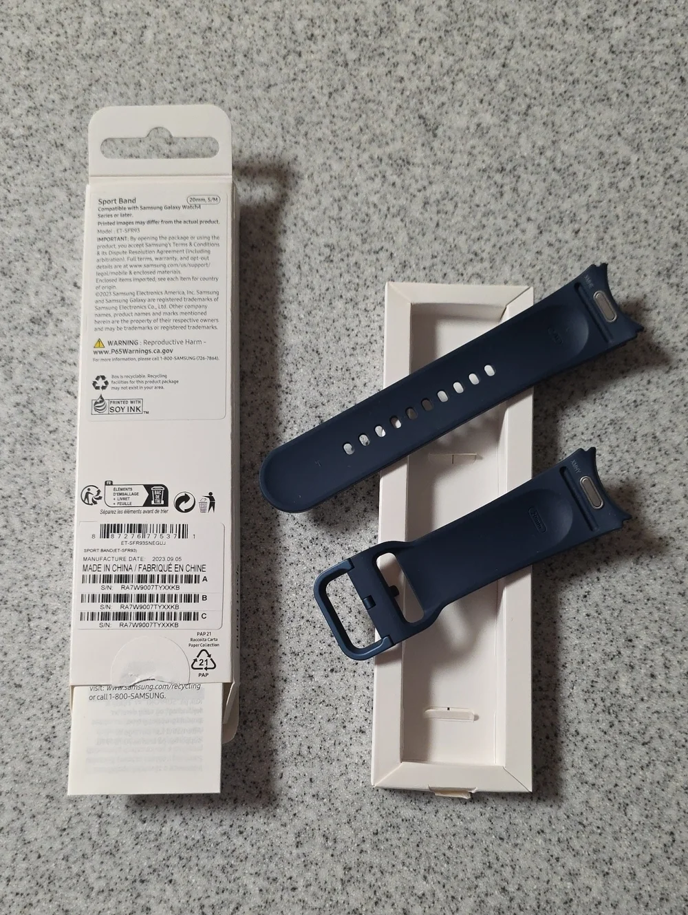 Samsung Sport Band - Dark Blue Silicone Strap, Size S/M